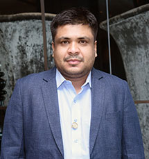 Sripal Dholakia 